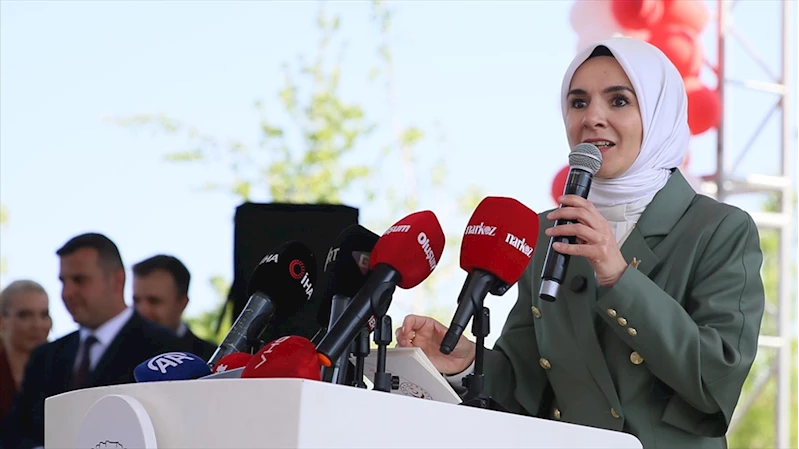 Bakan Göktaş: Ülkemizin dört bir yanında aileyi merkez alan projeler hayata geçiriyoruz