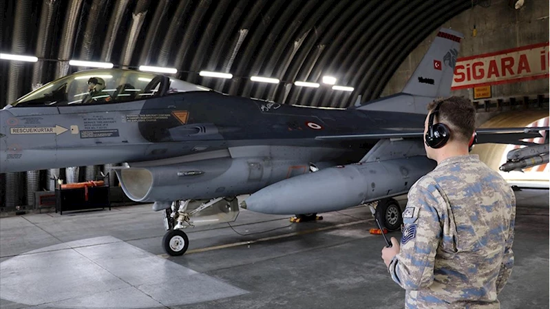 Gök vatanın gizli kahramanları: uçak bakım teknisyenleri