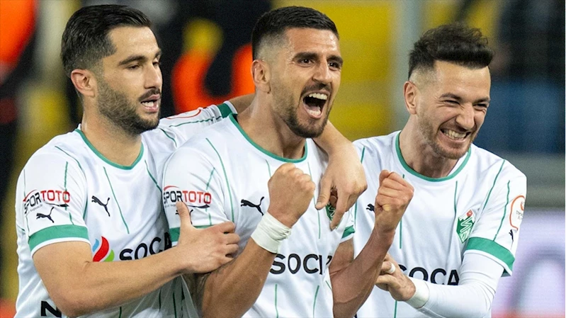 Iğdır FK, yenilmezlik serisiyle düşme hattından çıktı, play-off kovalıyor