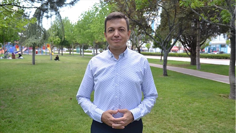 Talasemi hastalığıyla mücadeleyi kurduğu dernekle sürdürüyor