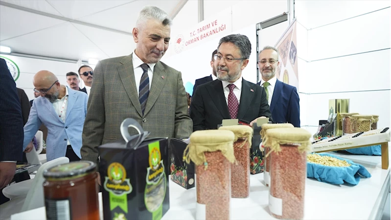 Ticaret Bakanı Bolat ile Tarım ve Orman Bakanı Yumaklı 7. Etnospor Kültür Festivali