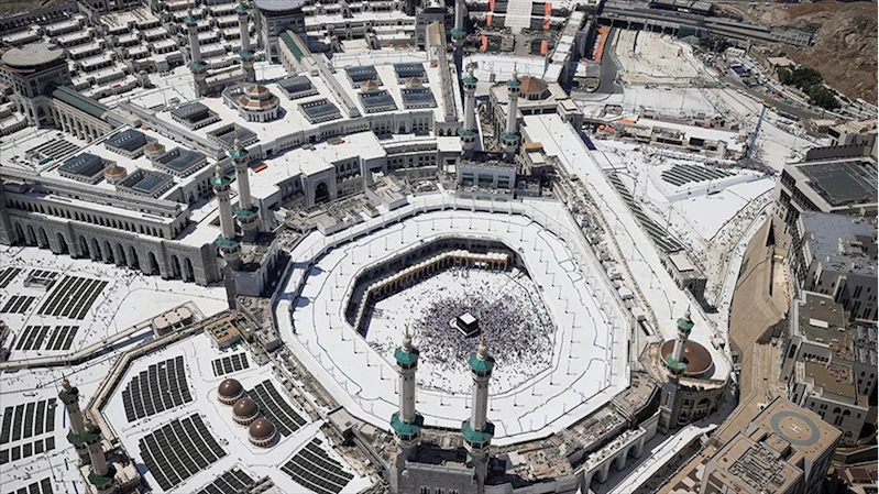 Kabe, 601 metrelik Kraliyet Saat Kulesi