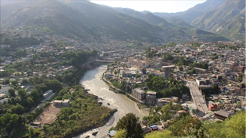 Hint basını: Hindistan, Chenab Nehri