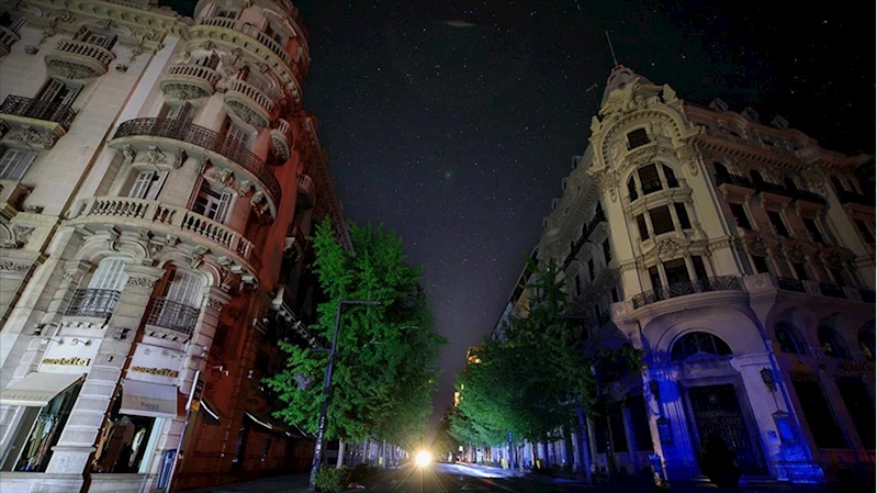 İspanya hükümetine göre genel elektrik kesintisi çok faktörlü nedenlerden kaynaklandı