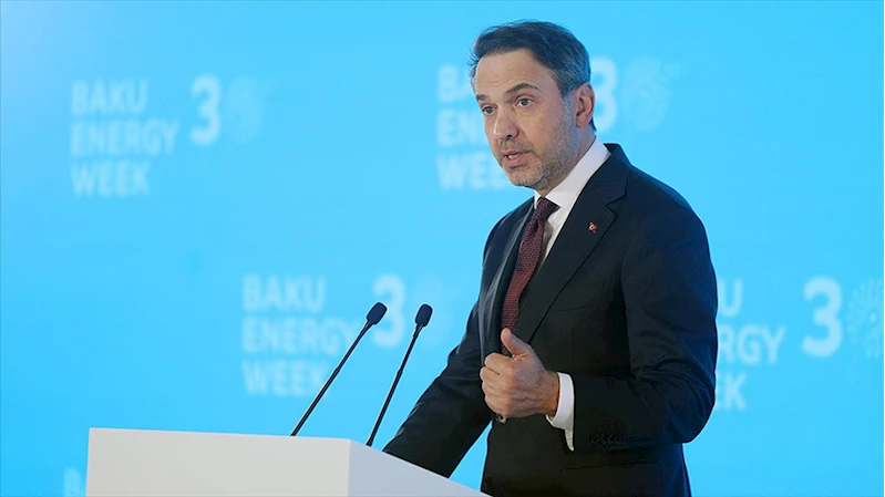 Enerji ve Tabii Kaynaklar Bakanı Bayraktar, TPAO, SOCAR ve bp arasında anlaşma imzalanacağını bildirdi