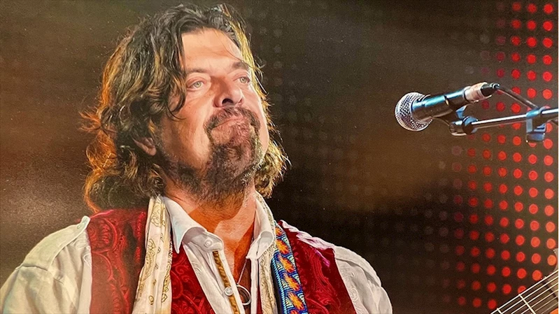 Alan Parsons, İstanbul konseri öncesi Türk hayranlarına mesaj gönderdi