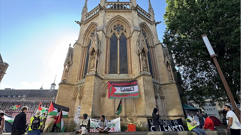 Cambridge akademisyenleri, dijital kaynakların Gazzeli öğrencilere açılmasını istiyor