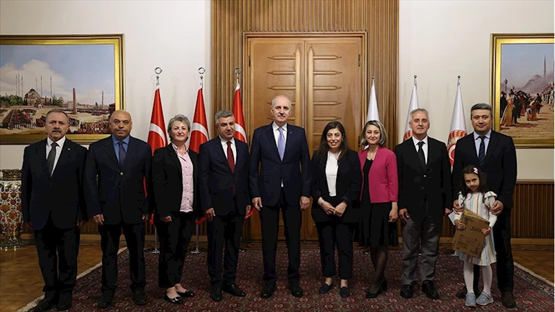 TBMM Başkanı Kurtulmuş, Meclis personeliyle bayramlaştı