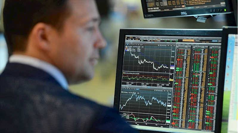 S&P 500 ve Nasdaq endeksleri tarife belirsizlikleriyle geçen ikinci çeyreği rekorla tamamladı