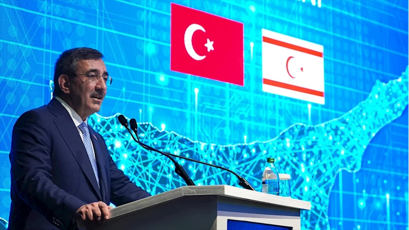 Cumhurbaşkanı Yardımcısı Yılmaz, KKTC Fiber Dönüşüm Protokolü imza töreninde konuştu