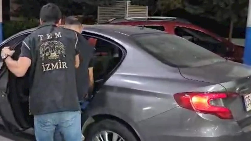 İzmir merkezli FETÖ operasyonunda gözaltı sayısı 270