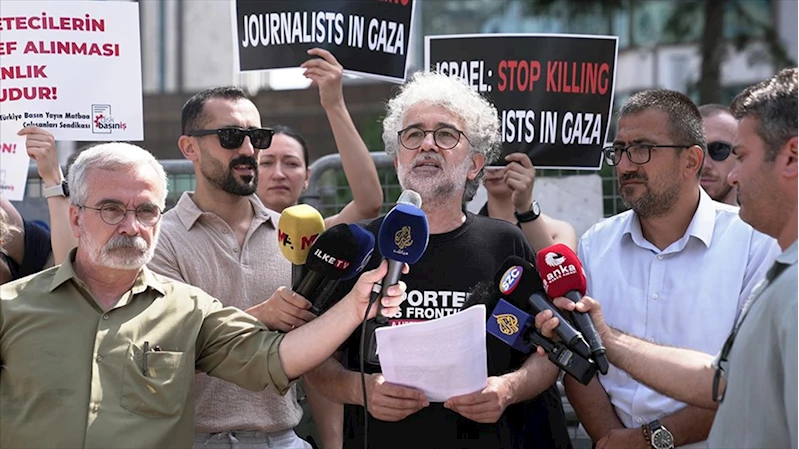 Gazetecilerden, Filistin