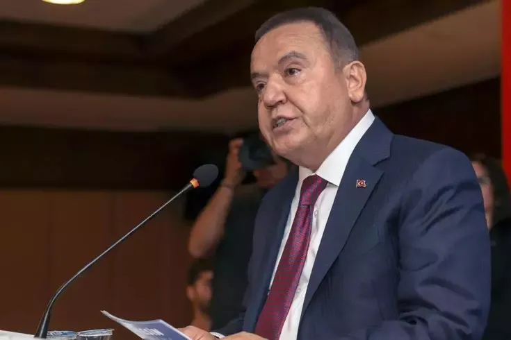 Antalya Büyükşehir Belediye Başkanı Muhittin Böcek tutuklandı