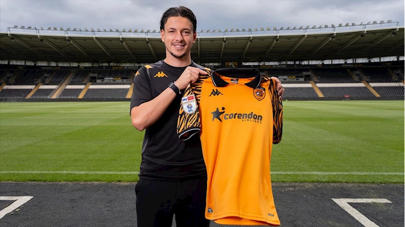 Trabzonsporlu Enis Destan, Hull City