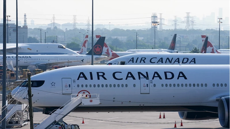 Air Canada çalışanları, idari kurulun 
