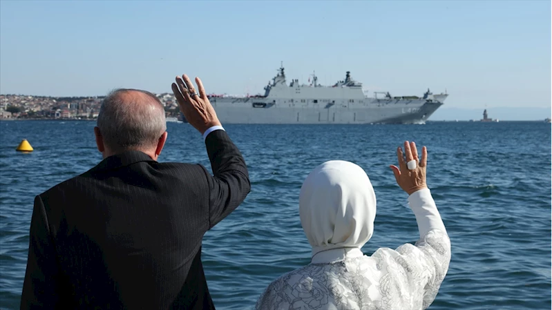 Cumhurbaşkanı Erdoğan, TEKNOFEST Mavi Vatan kapsamında İstanbul Boğazı