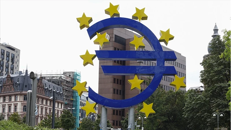 Avrupa Merkez Bankası risklerin düştüğü görüşünde 