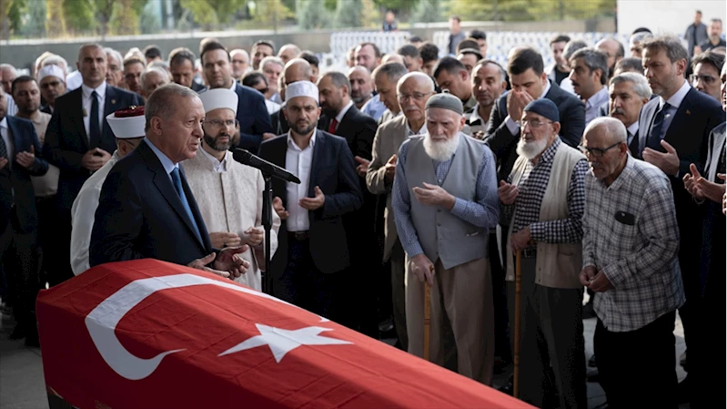 Cumhurbaşkanı Erdoğan, Başdanışmanı Hamdi Kılıç