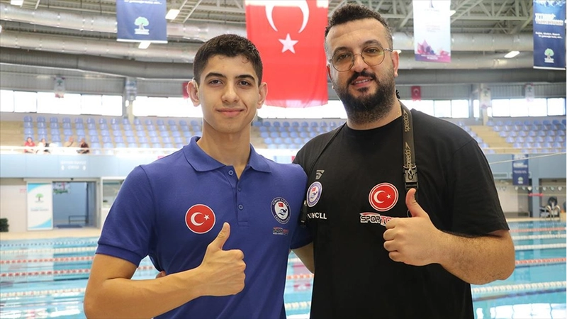 İşitme engelli milli yüzücü olimpiyatlarda 